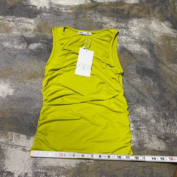 Zara Sleeveless Ruched Top - Picture 5 of 9
